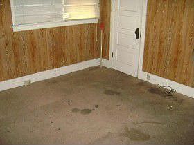 3rd image of 239 E Belmont Ave