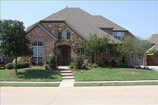 1st image of 911 Willowmist Dr