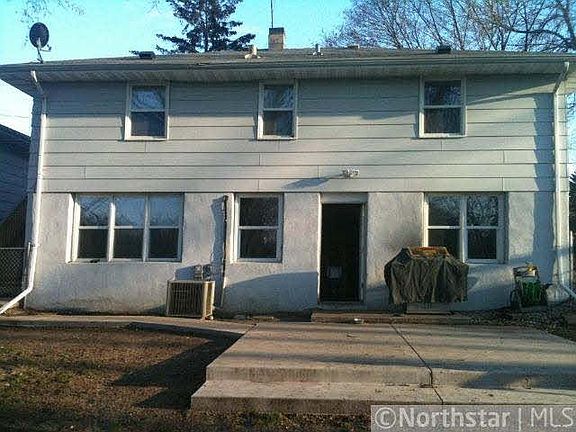 4th image of 918 W 86th Street