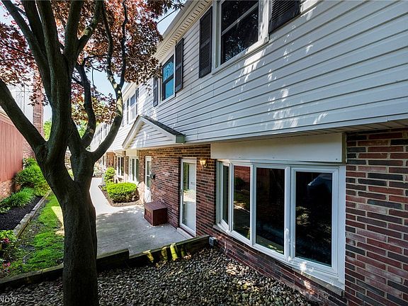 3rd image of 6484 State Rd