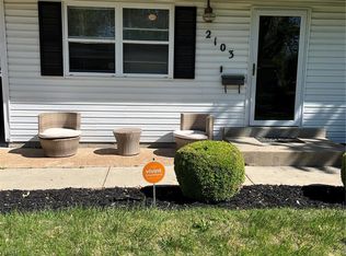 2103 Aristocrat Dr, Florissant, MO