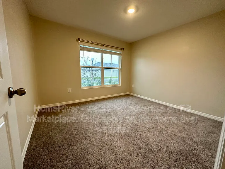 8780 SW 49th Cir — Photo 12