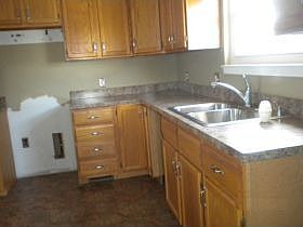 2nd image of 10648 Jackson St