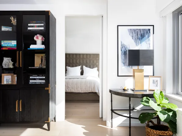 200 East 62nd Street image 8 of 20