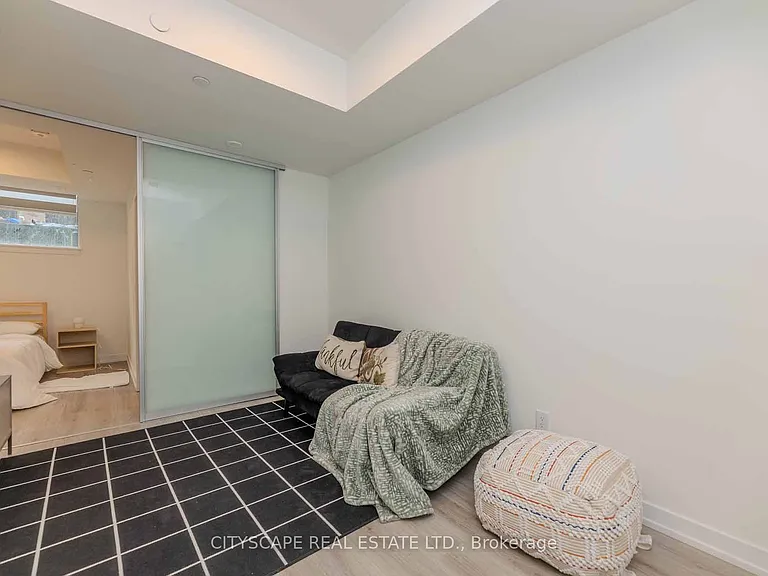 871 Sheppard Ave W #46 — Photo 39