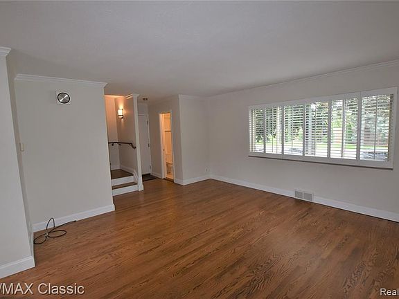 2nd image of 969 N Old Woodward Ave