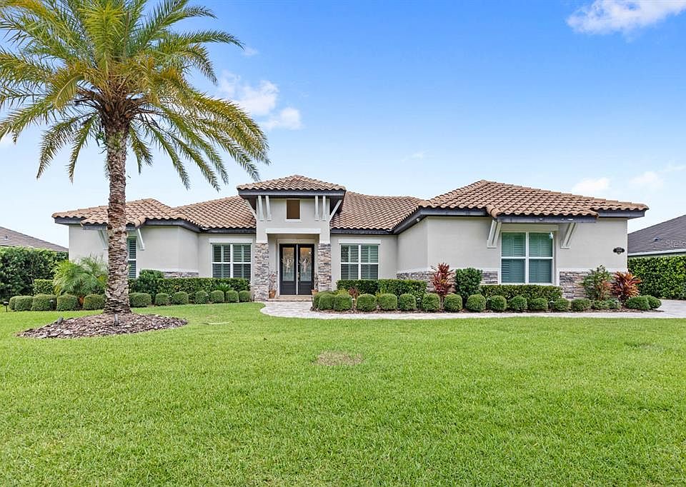 1st image of 31996 Red Tail Blvd