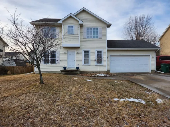 813 Edgewater Dr, Polk City, IA 50226