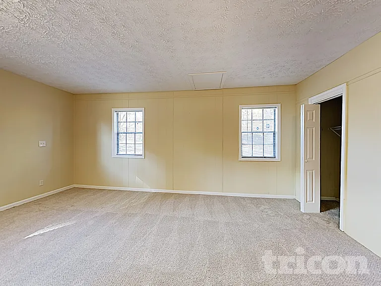 9734 Dixon Industrial Blvd — Photo 5