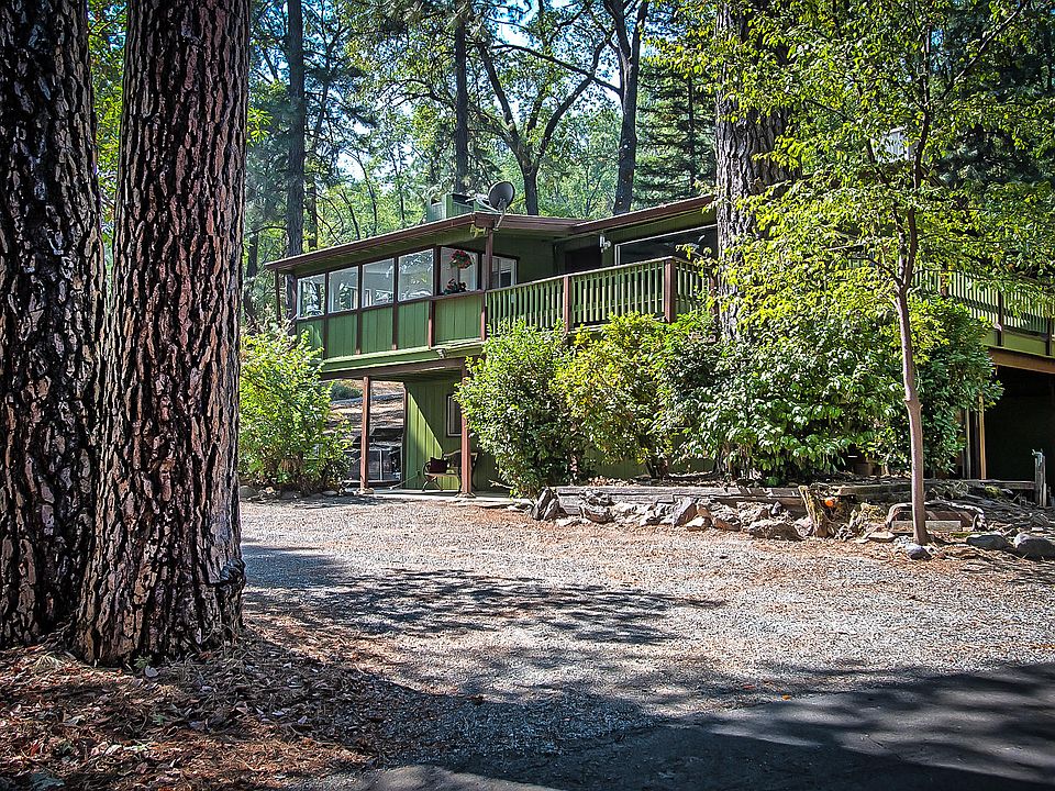 1st image of 20424 Lakeview Dr