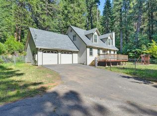 6702 Topaz Dr, Pollock Pines, CA 95726