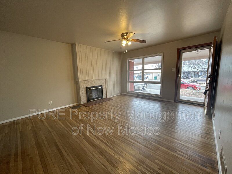 1st image of 1208 E 17th St