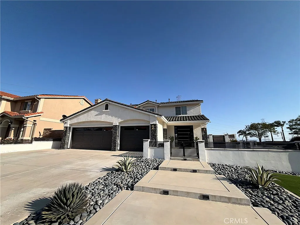 Building Photo - 14933 Genoa Dr