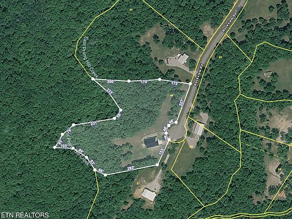 3rd image of 760 Rockview Rd