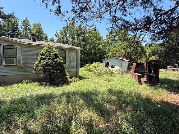 3rd image of 394 Dockery Rd