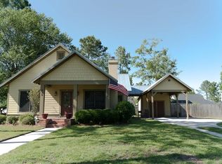 912 Sugarberry Dr, Hahira, GA 31632
