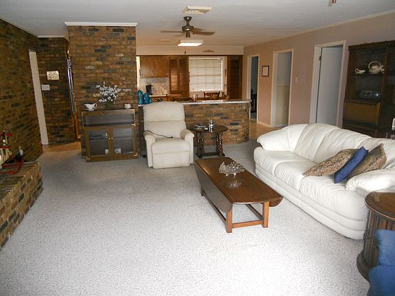 Den/Great Room