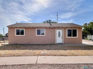 5 Hobbs Pl, Roswell, NM 88203