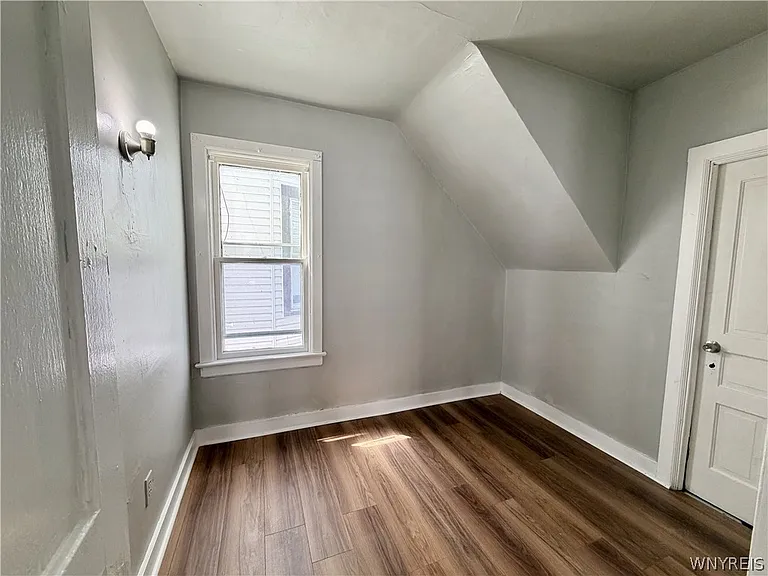 73 Inter Park Ave — Photo 13