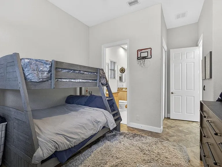 10415 Germain Ct — Photo 13