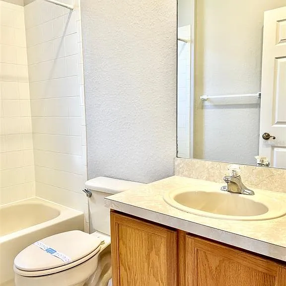 3341 Whitestone Cir #108 — Photo 27
