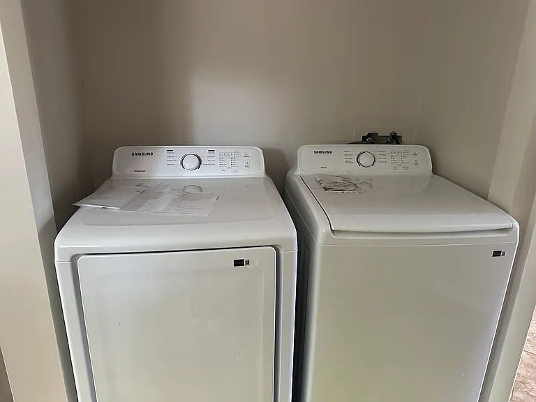 331 Sunflower Ct — Photo 8