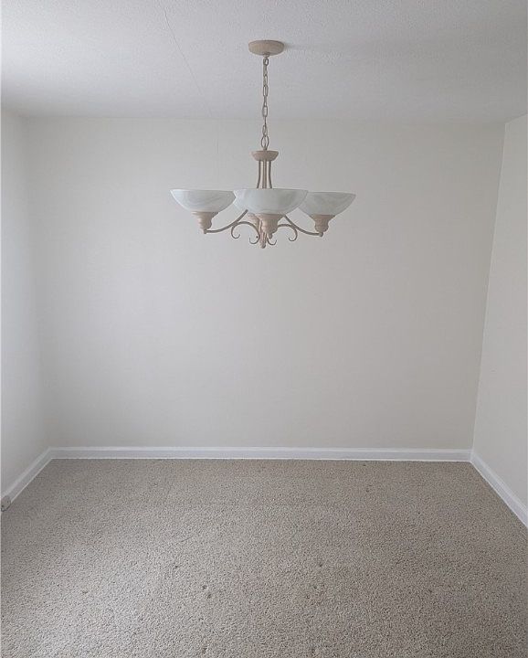 2nd image of 112 James St