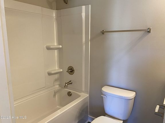 2nd image of 149 Ambergate Court