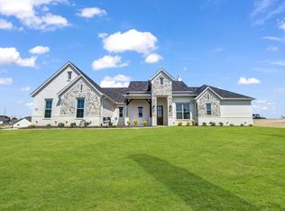 400 Collum Vw, Azle, TX 76020