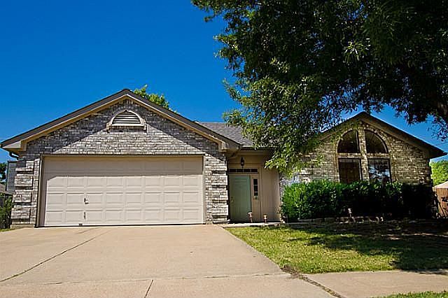 1st image of 872 Valleybrooke Dr