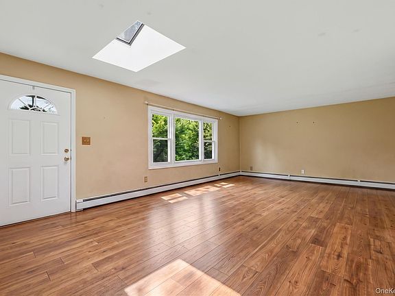 4th image of 17 Ridge Road