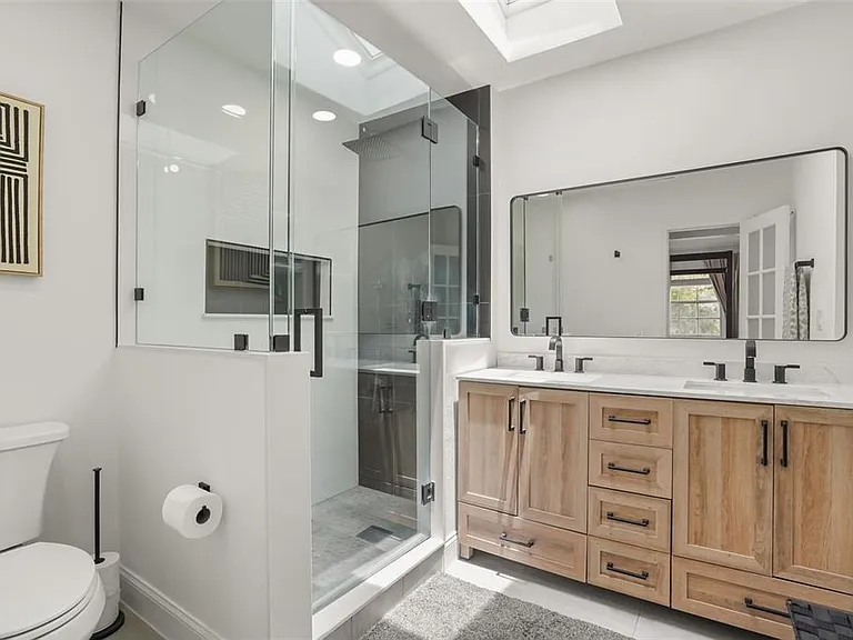 1328 Landry Cir — Photo 23