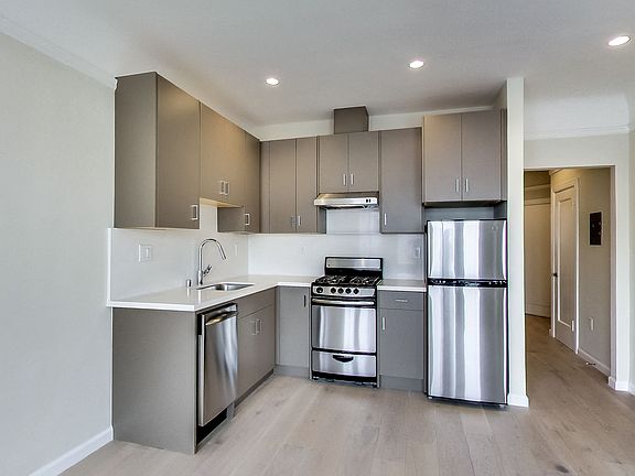2nd image of 337 10th Ave #8