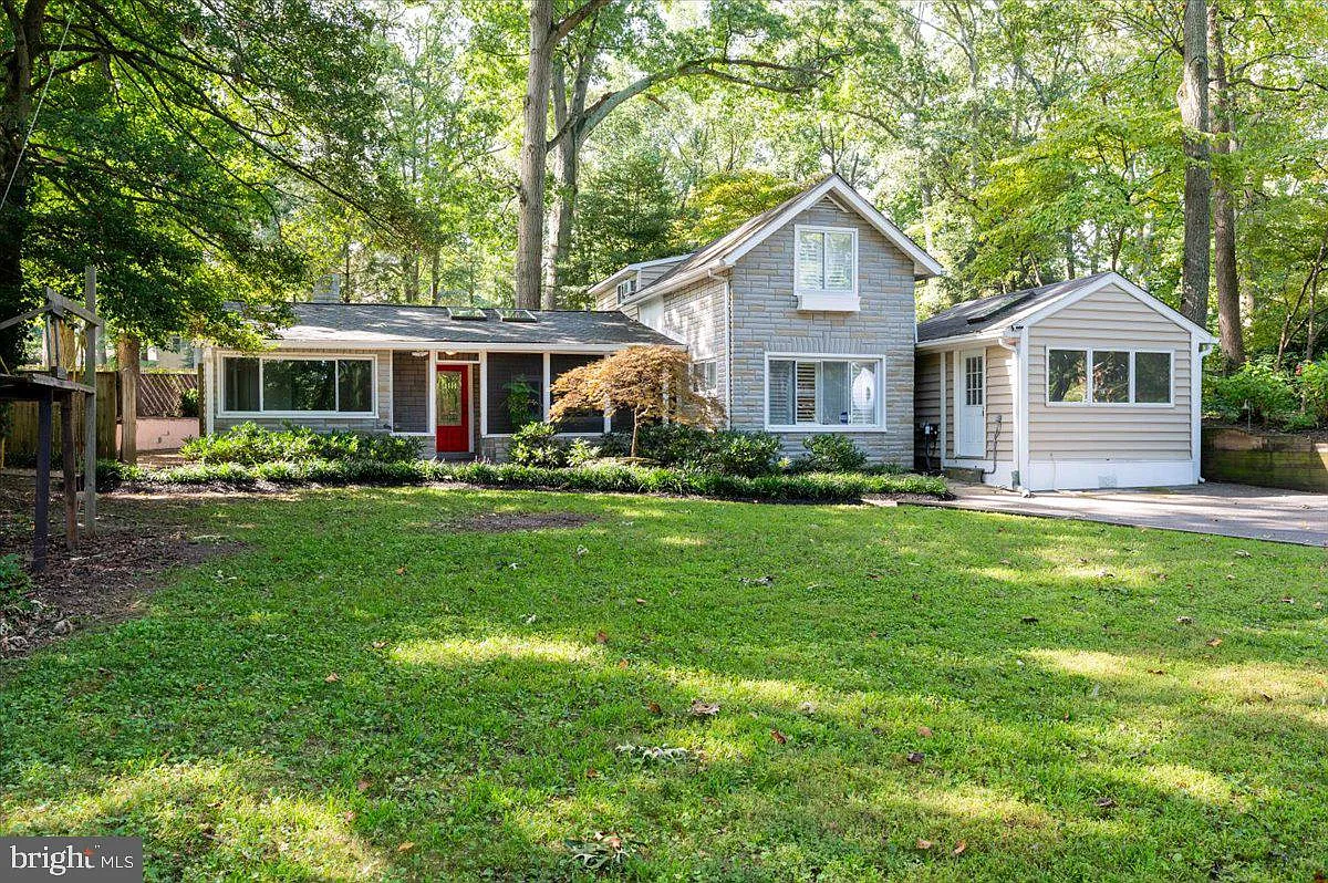 605 Echo Cove Dr photo 1