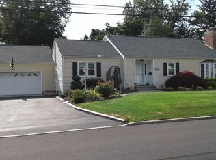 109 Orchard Ave, Hightstown, NJ 08520
