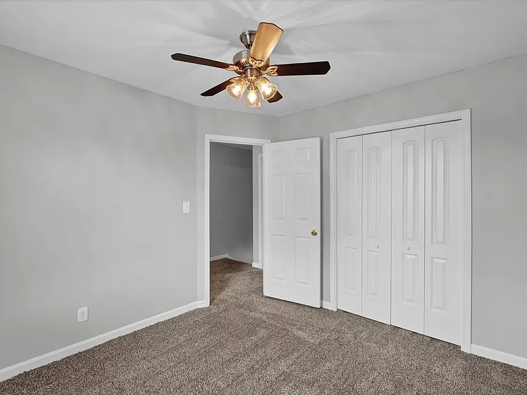 3100 Orchard Manor Cir — Photo 35