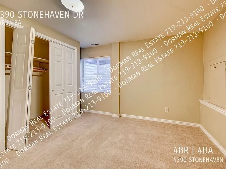 4390 Stonehaven Dr — Photo 24