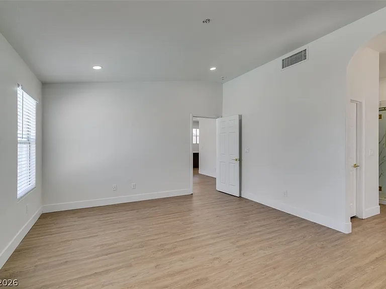 7824 Villa Finestra Dr — Photo 33