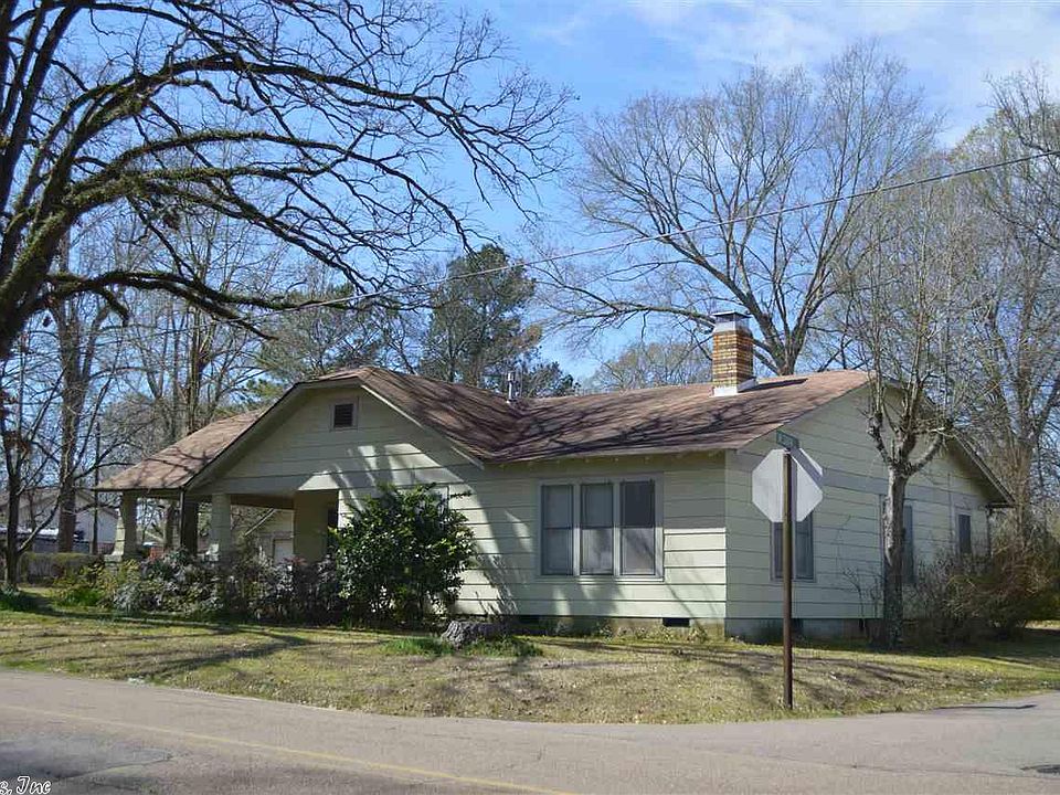 1st image of 1319 N 6th St