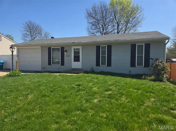 3047 Saint Camella Ln, Saint Charles, MO 63301