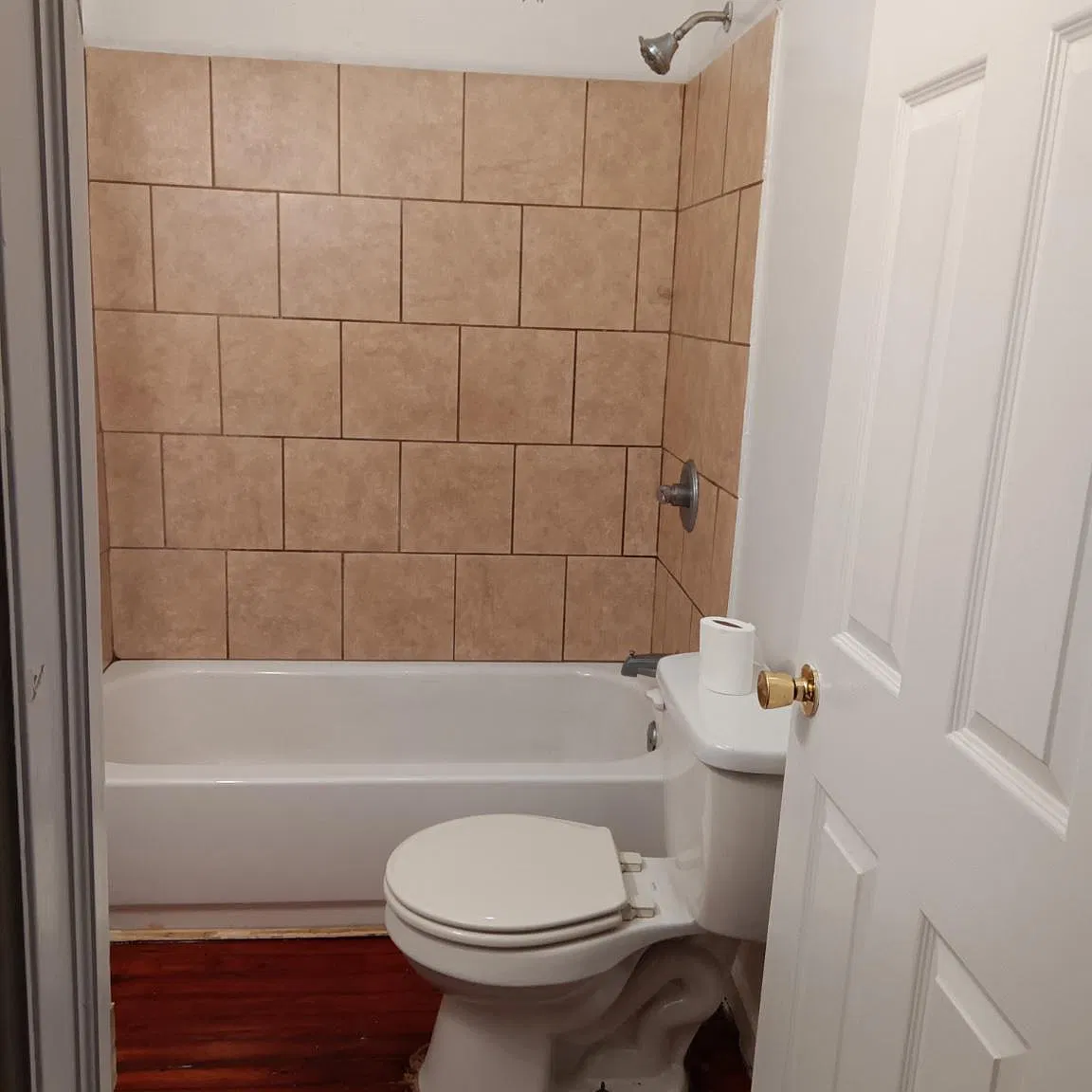 1 bed, 1.0 bath, 850 sqft, $925 — Photo 3