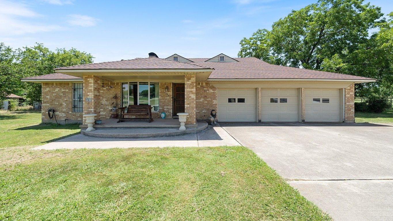1903 E Seagoville Rd, Seagoville, TX 75159 MLS 20409555 Zillow