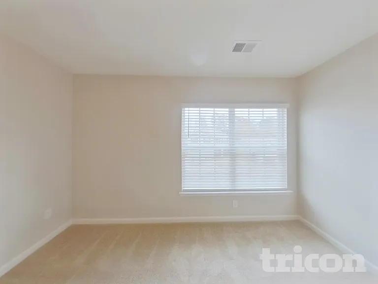 208 Willow Grove Way — Photo 16