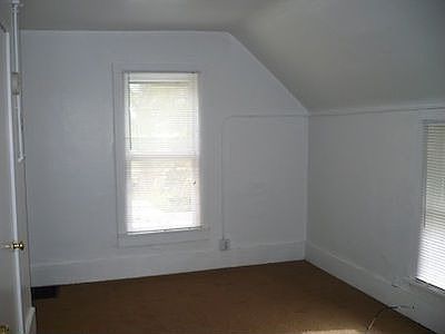 4th image of 146 Evans Ave APT B