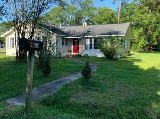 4813 Dr Ld Chapman St, Moss Point, MS 39563