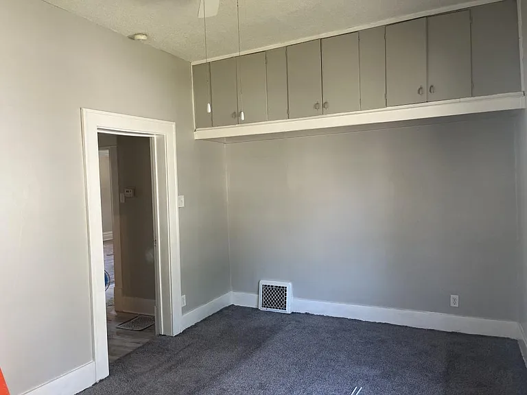 601 N 22nd St — Photo 9