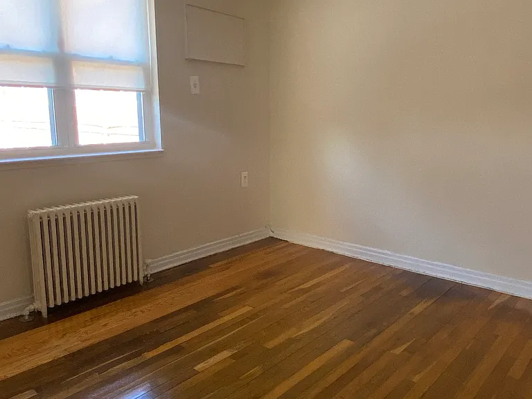 65-23 223rd Pl #O — Photo 9