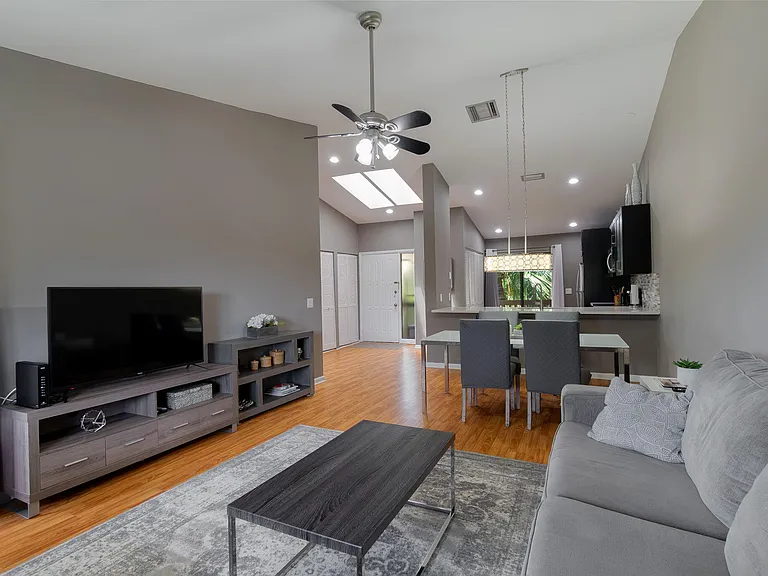 13115 Belhaven Ct #27 — Photo 13