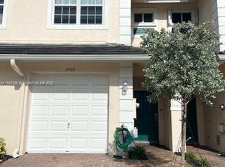 2996 NW 30th Ave, Oakland Park, FL 33311