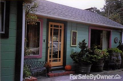 Main home
						:
						Entrance